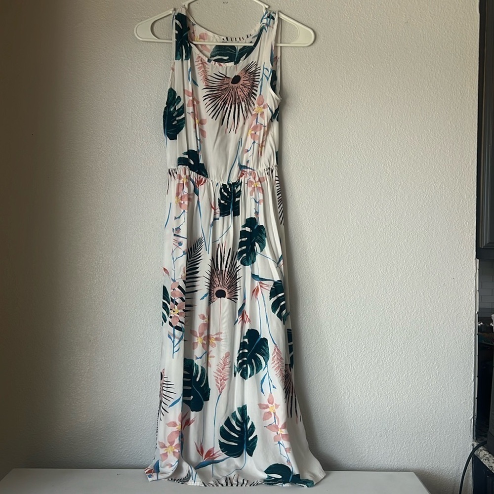 Tropical Print Dress Size Medium